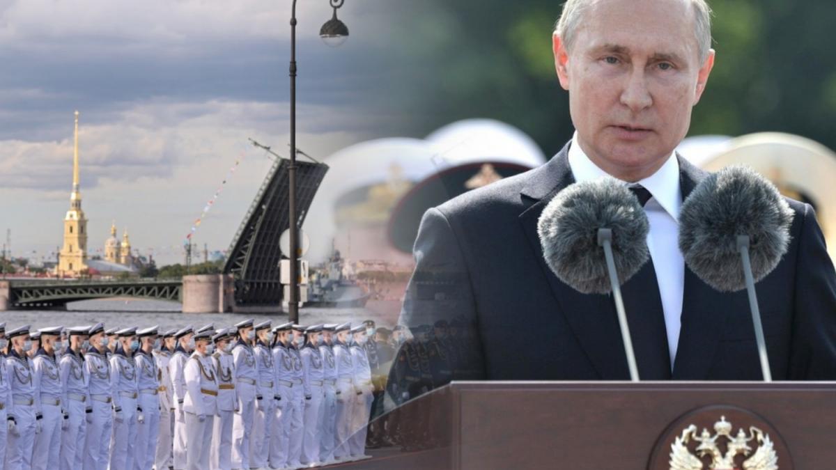 Путин в Санкт-Петербурге Путин и парад в честь Дня ВМФ