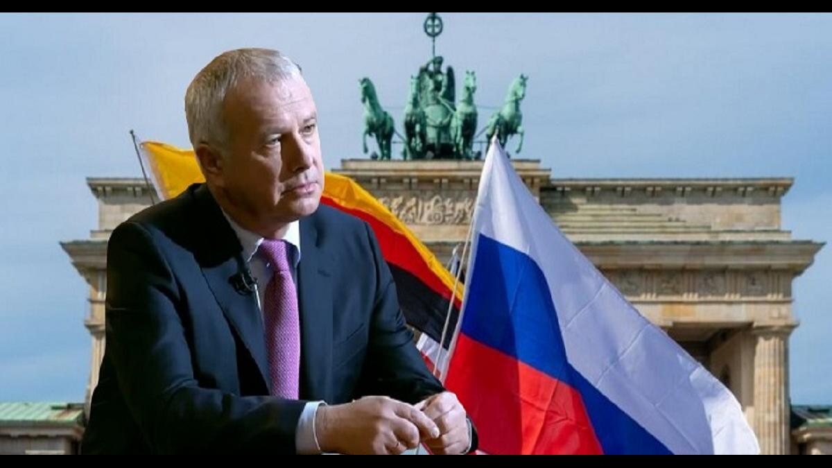 Политолог Рар Рар