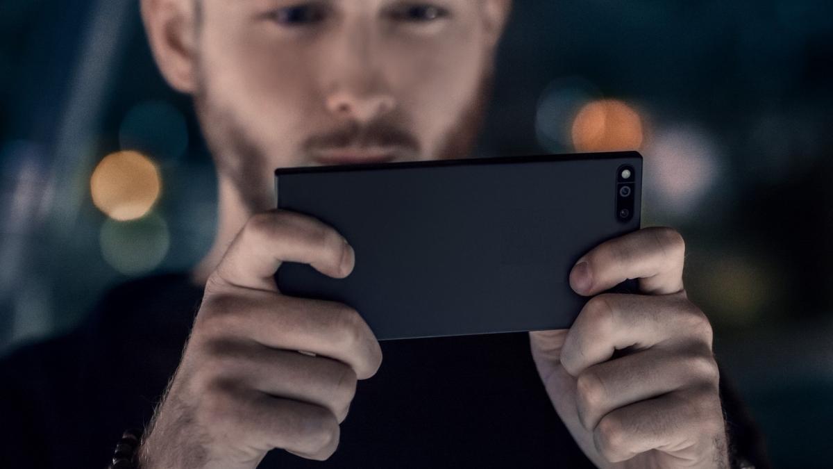 Названы 10 самых производительных смартфонов 2019 года Смартфон