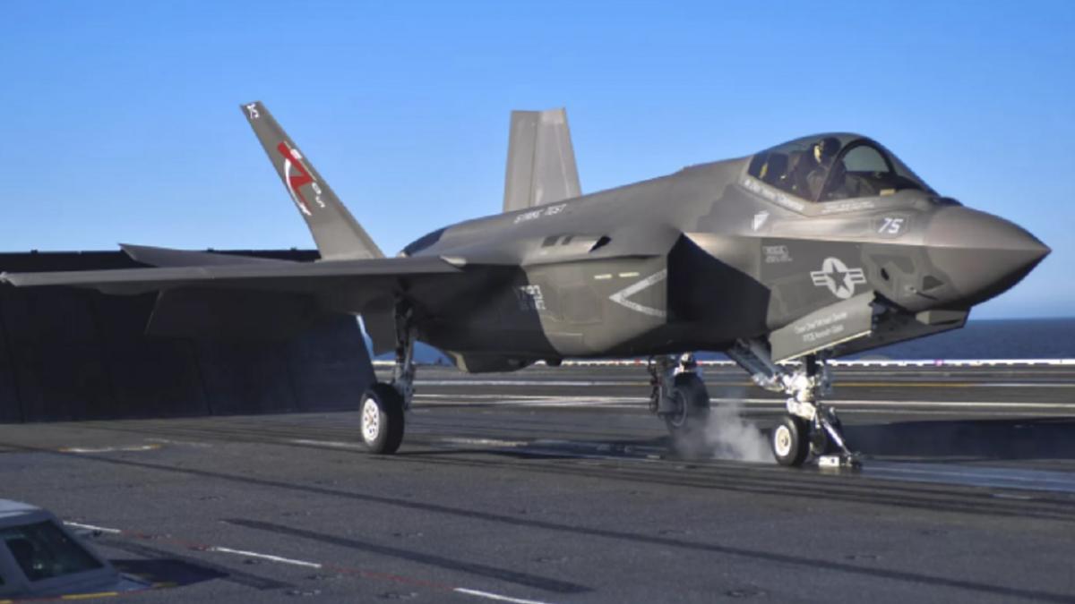 F-35 Лайтнинг II В НАТО провели ротацию около российских границ