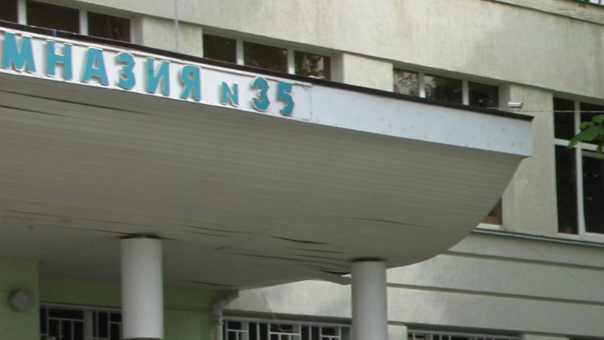 Гимназия №35 в Ростове-на-Дону Гимназия №35 в Ростове-на-Дону оказалась на грани закрытия