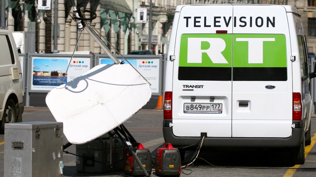 Литовские власти запретили вещание телеканала RT В Литве телеканал RT теперь запрещен