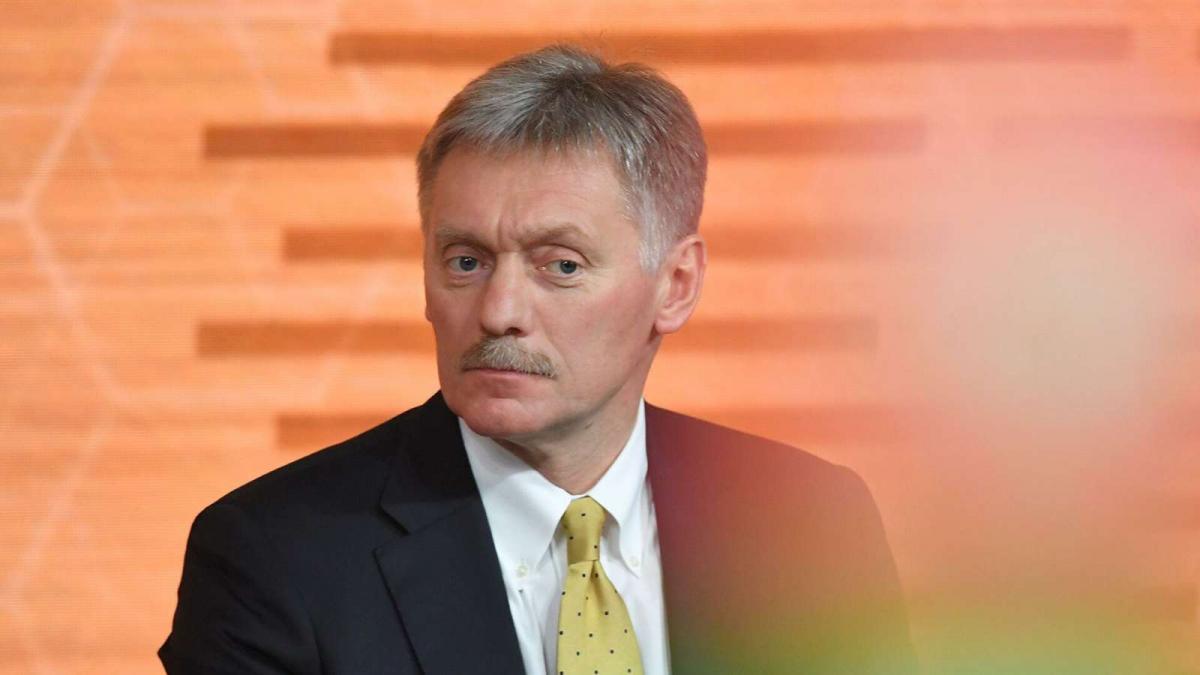 Дмитрий Песков Песков не подтвердил слухи о дополнительных выходных в мае