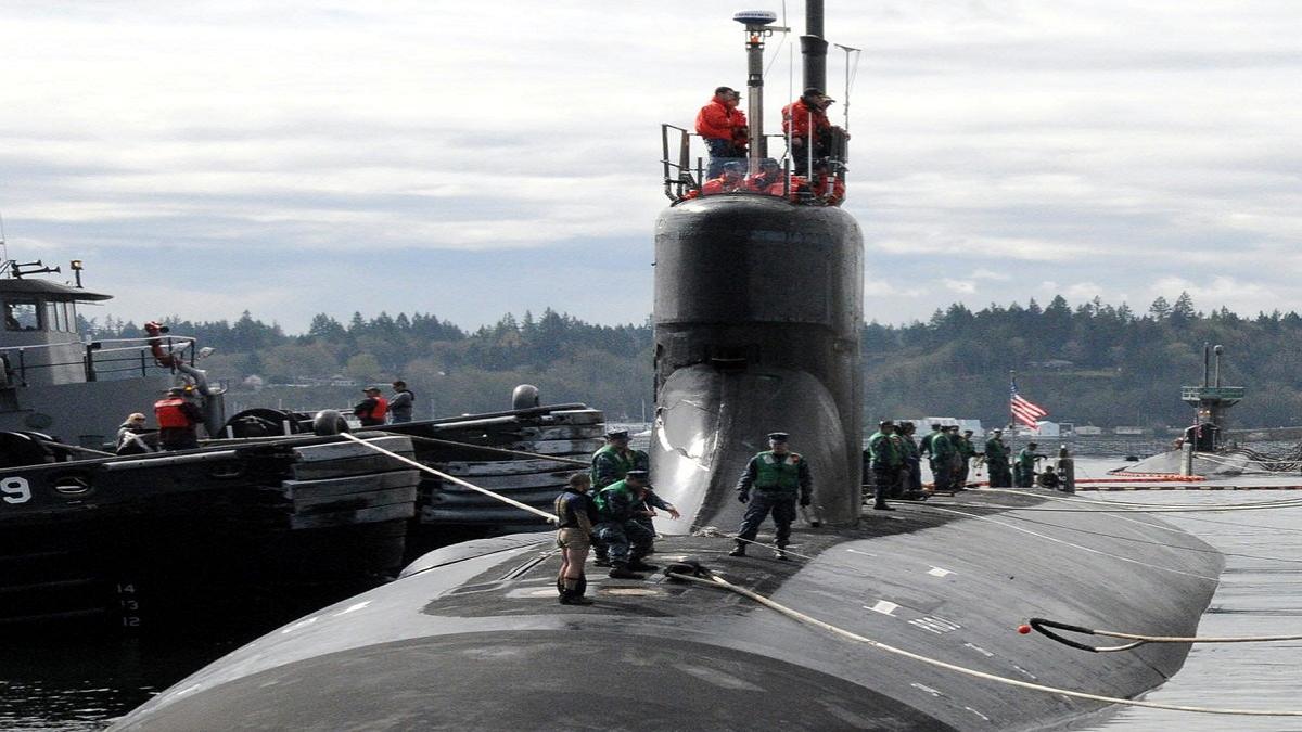 Подводная лодка Seawolf USS Connecticut