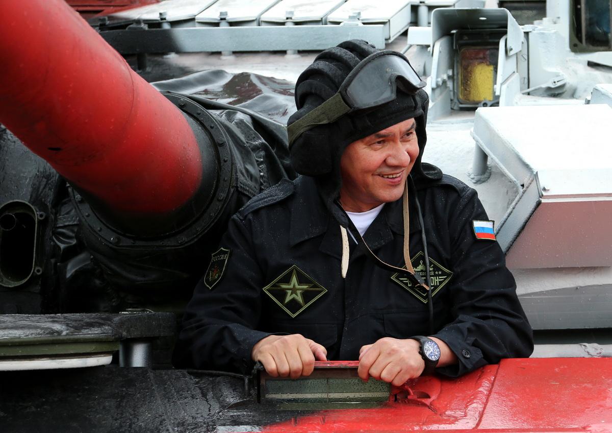 Сергей Шойгу министр обороны РФ