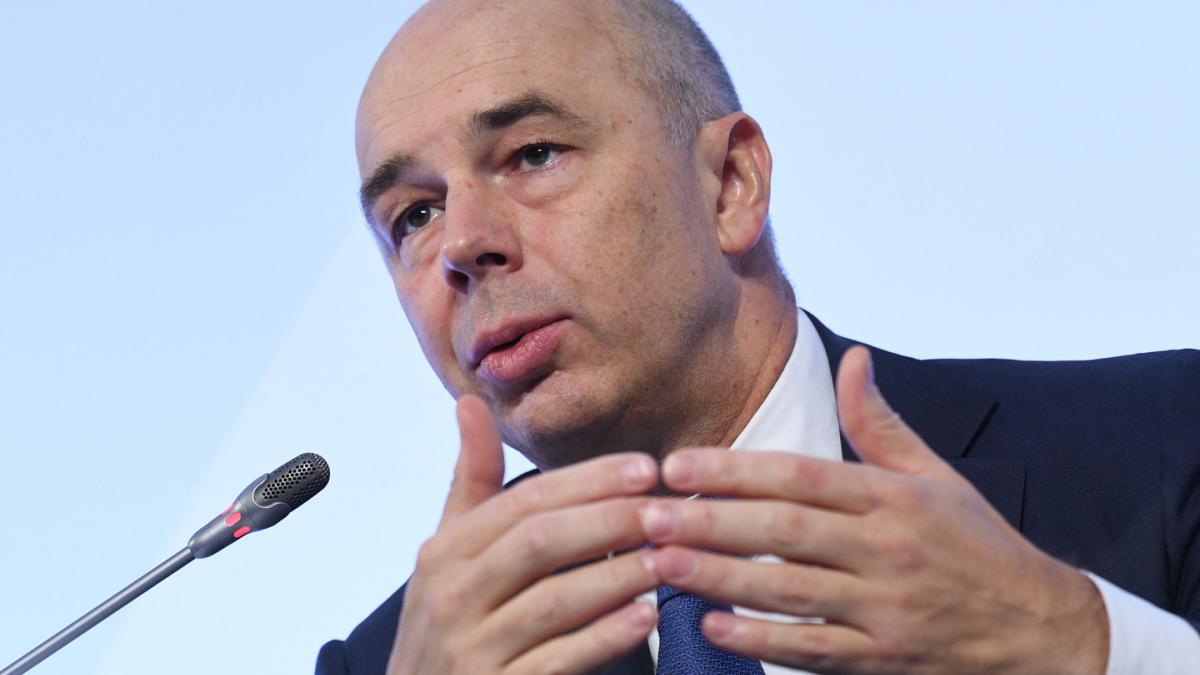 Налоговая нагрузка на труд сейчас запредельная, считает министр финансов Антон Силуанов Налоговая нагрузка на труд сейчас запредельная, считает министр финансов Антон Силуанов