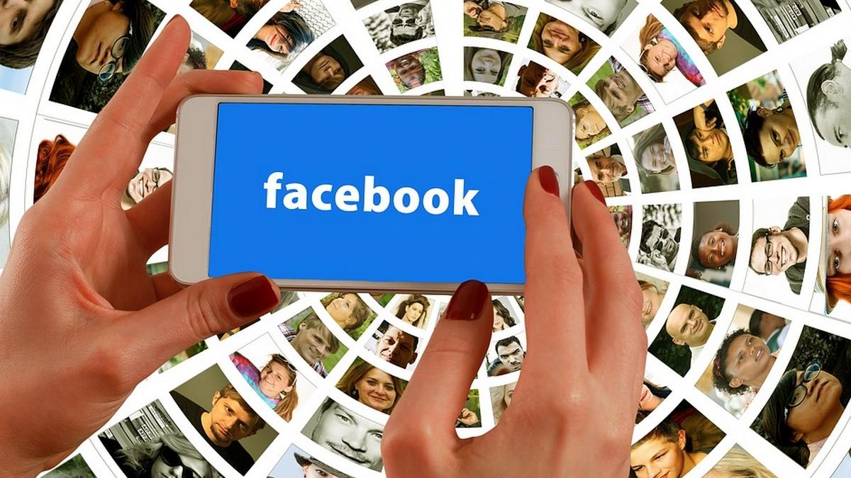 Facebook на смартфоне Facebook на смартфоне