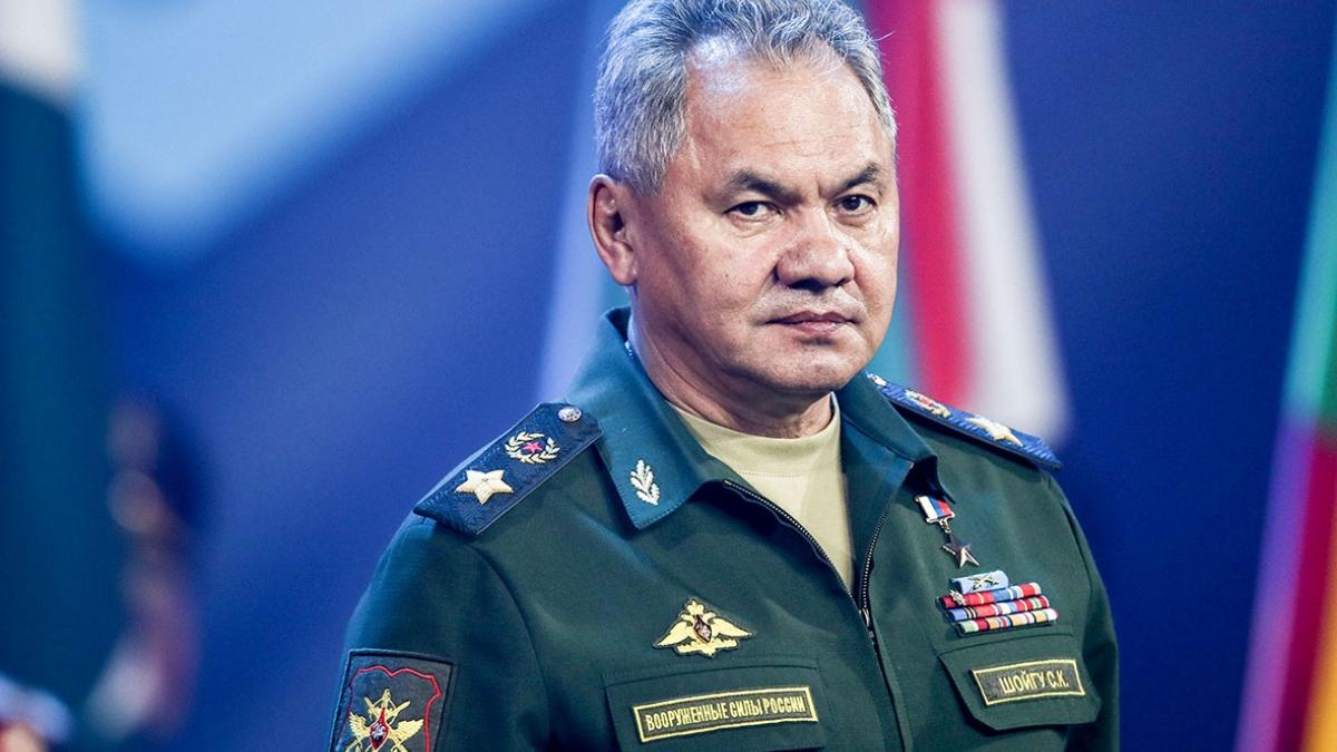 Шойгу встревожен усилением активности НАТО у границ России Сергей Шойгу, министр обороны