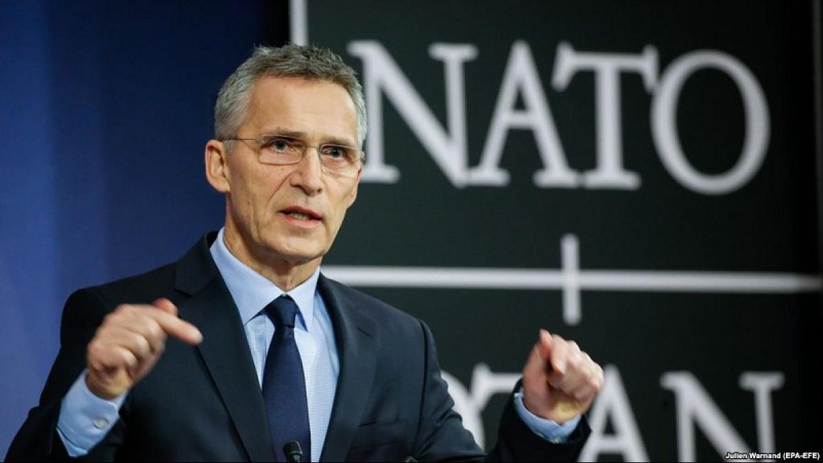 Столтенберг напомнил новому генералу США про «агрессивную Россию» Столтенберг напомнил новому генералу США про «агрессивную Россию»