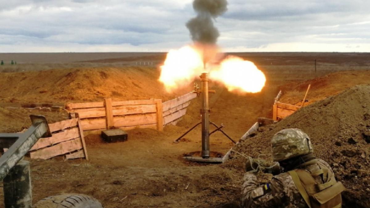 ВСУ война в Донбассе стреляют