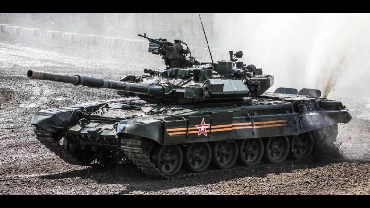 Infosmi: на учениях под Астраханью был подбит танк Т-90 На учениях под Астраханью был подбит танк Т-90