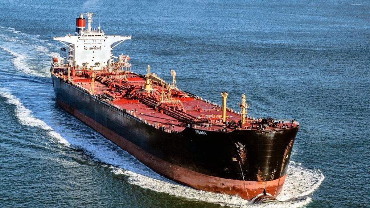 В Литву прибыл танкер с американской нефтью для Белоруссии Танкер с нефтью
