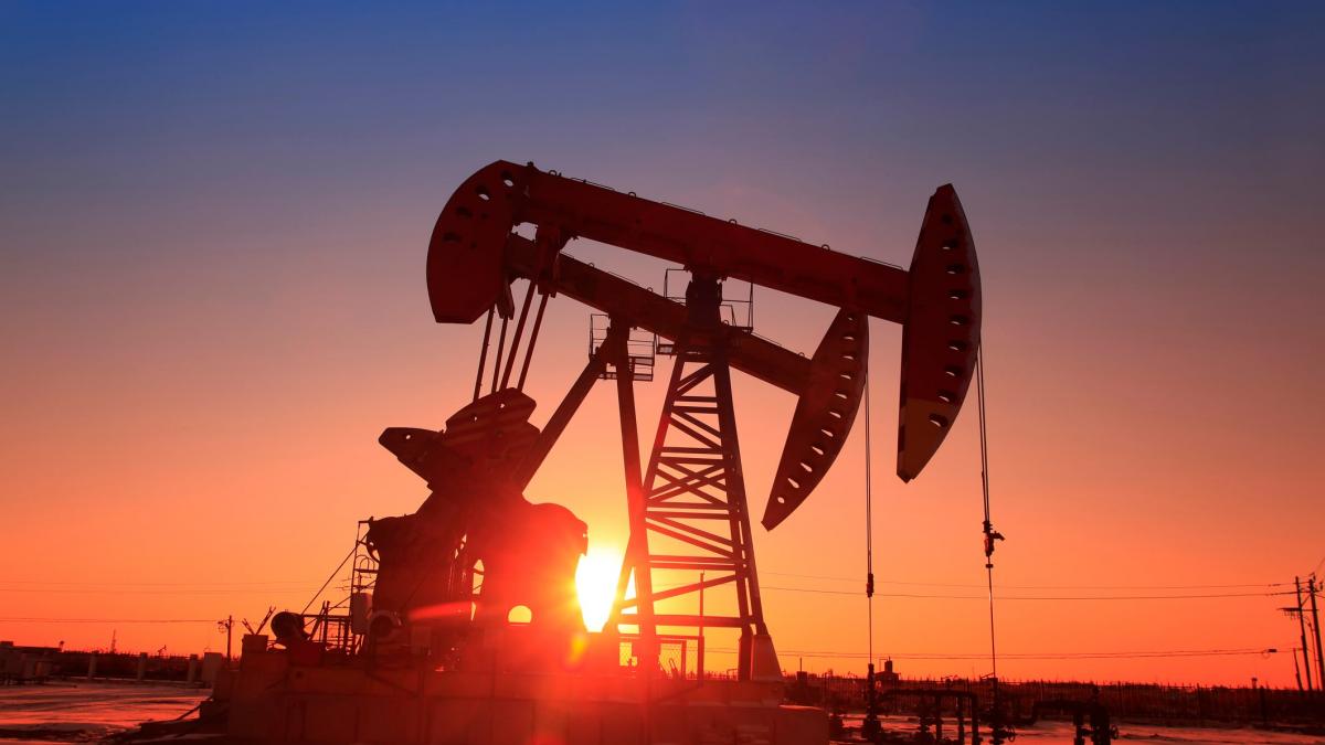Падение спроса на нефть Нефтяная установка
