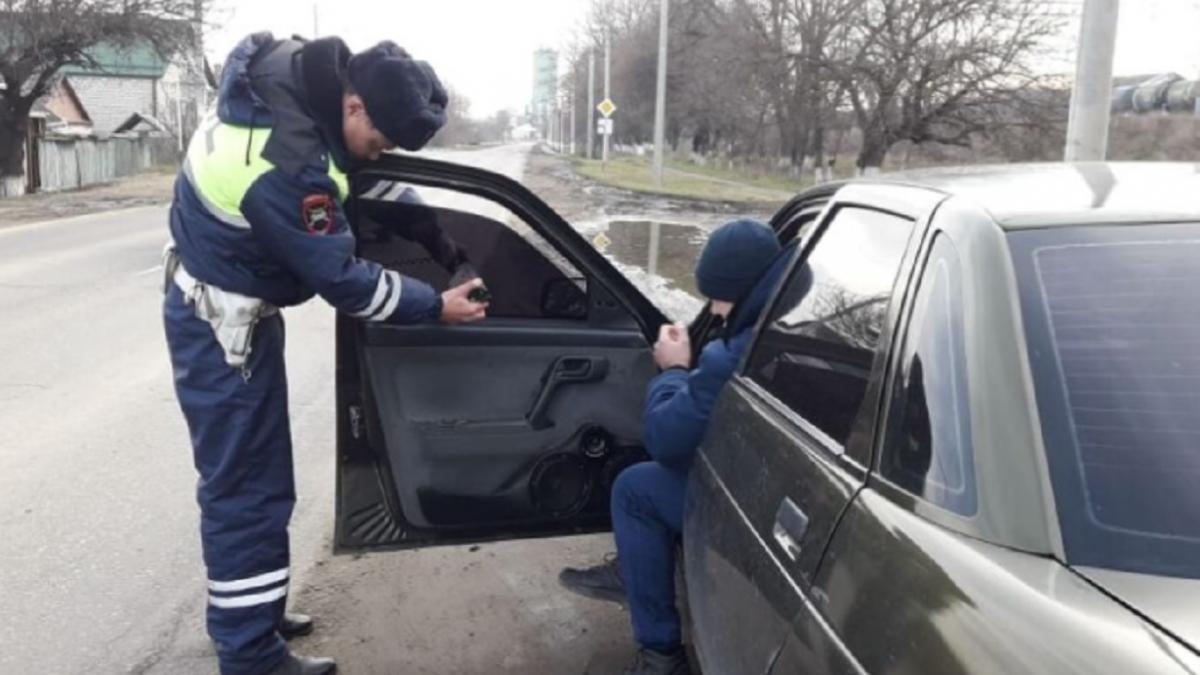 Проверка тонировки на дороге Операция "Тонировка" на Ставпрополье