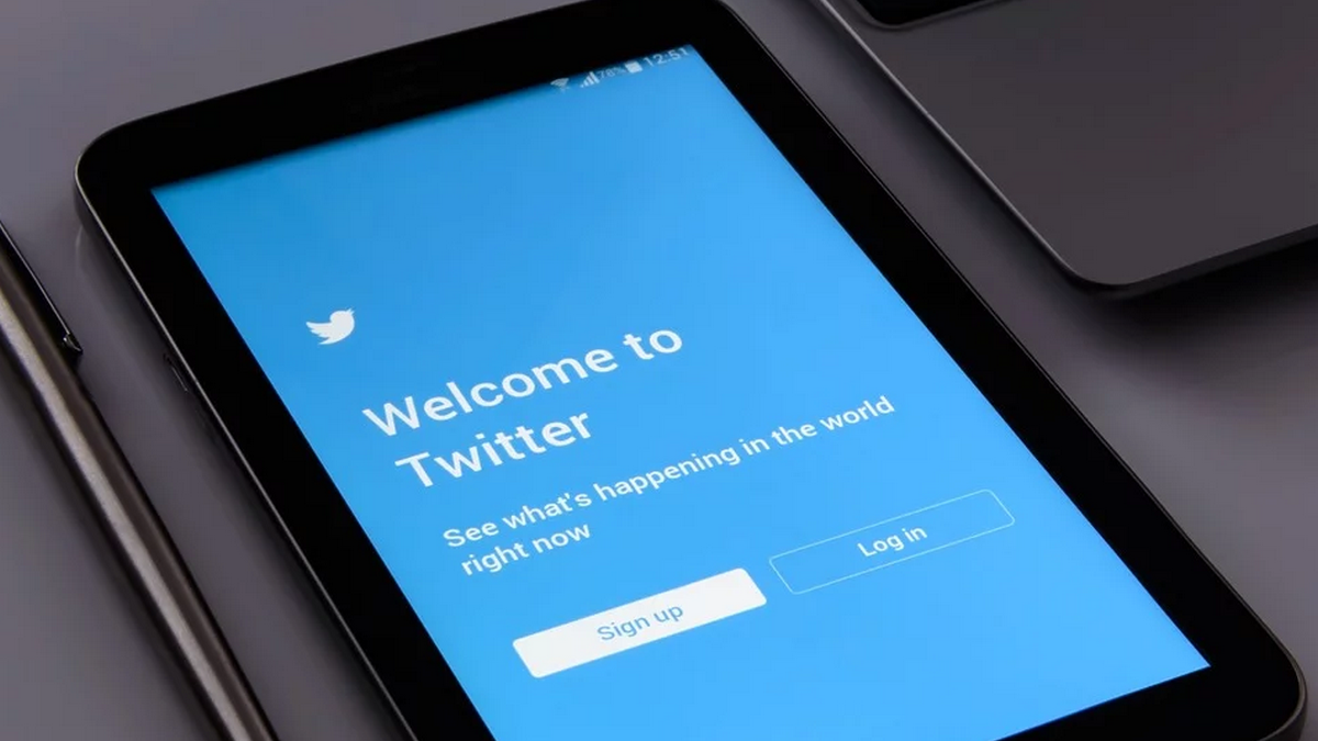 Twitter оштрафовали на 4 миллиона рублей Twitter