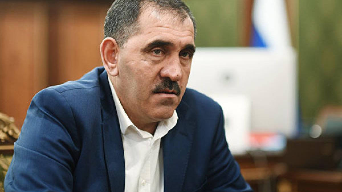 Нападение на храм в Грозном, новые подробности Евкуров назвал имя одного из участников нападения на церковь в Грозном