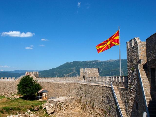 Премьер Македонии выбрал новое конституционное название страны