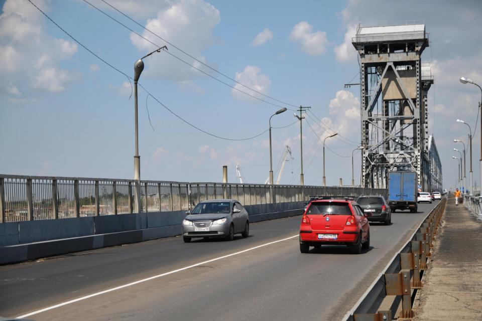 В Астрахани на несколько часов разведут Старый мост