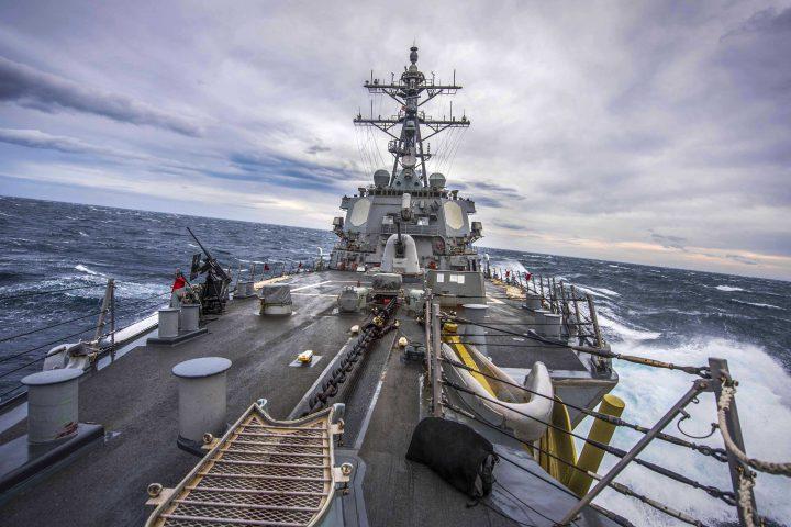 Американский эсминец Carney, оснащенный системой ПРО, вошел в воды Черного моря