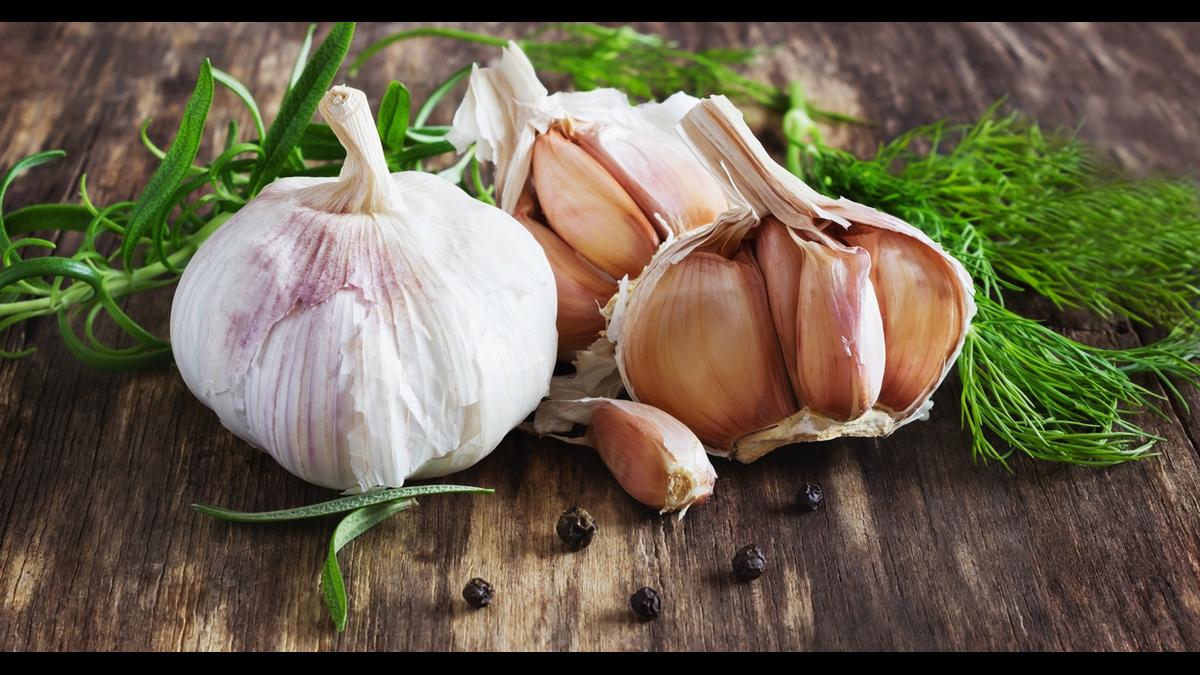 Чеснок и ряд других продуктов приносит неоценимую пользу для определенного органа Чеснок и ряд других продуктов приносит неоценимую пользу для определенного органа – эксперты