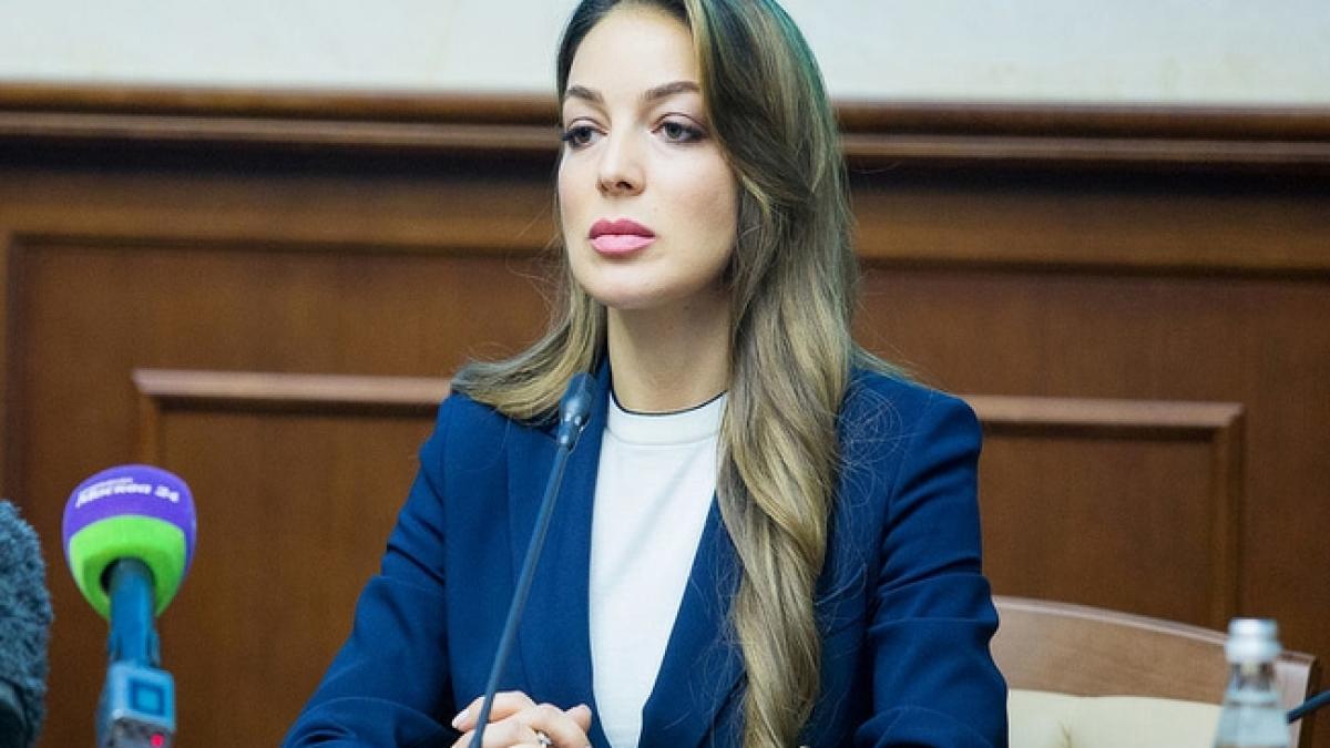 глава Ростуризма Зарина Догузова Ростуризм: Россия войдёт в рейтинг 12 популярных туристических направлений