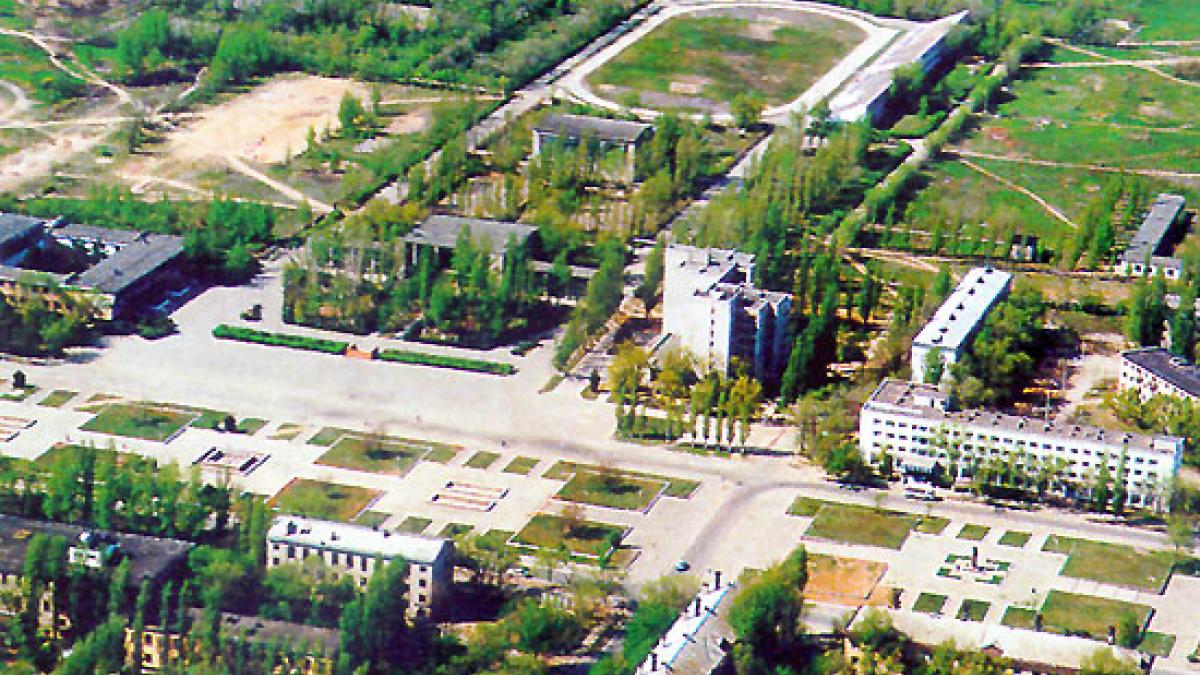 Секретная база, где прячут сбитые НЛО и пришельцев -Российский полигон Капустин Яр, утверждают СМИ Российский полигон Капустин Яр - секретная база, где прячут сбитые НЛО и пришельцев, утверждают СМИ