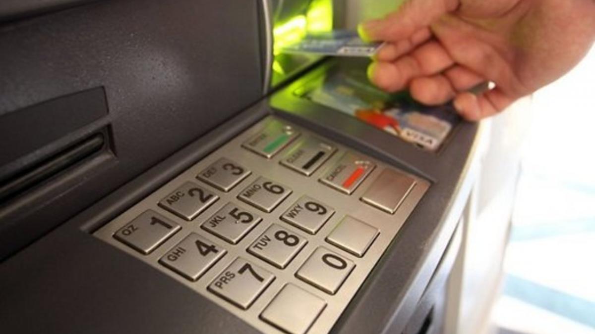 Последние новости сегодня. Вступил в силу закон о блокировке подозрительных операций по картам