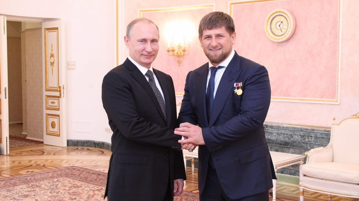 Путин и Кадыров Кадыров поблагодарил Путина за возрождение Чечни