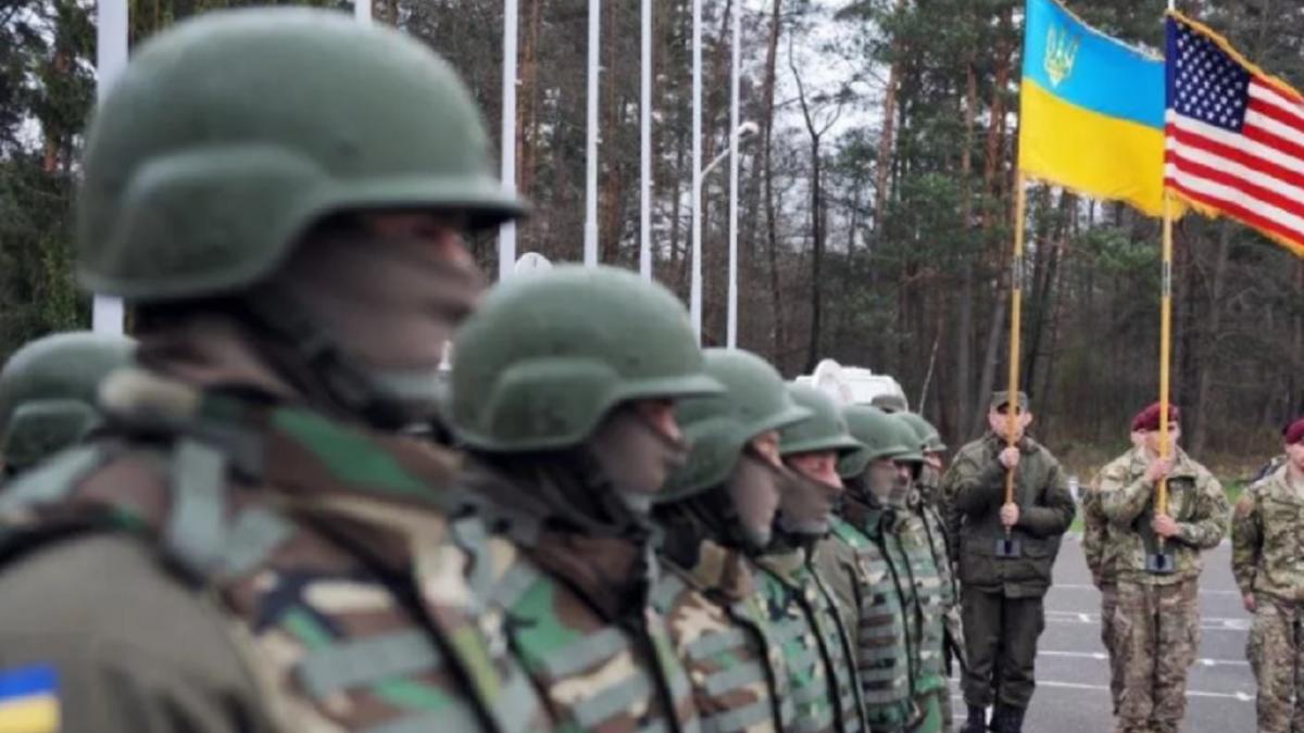 Военные США на Украине Россияне ответили украинцу на призыв по Донбассу