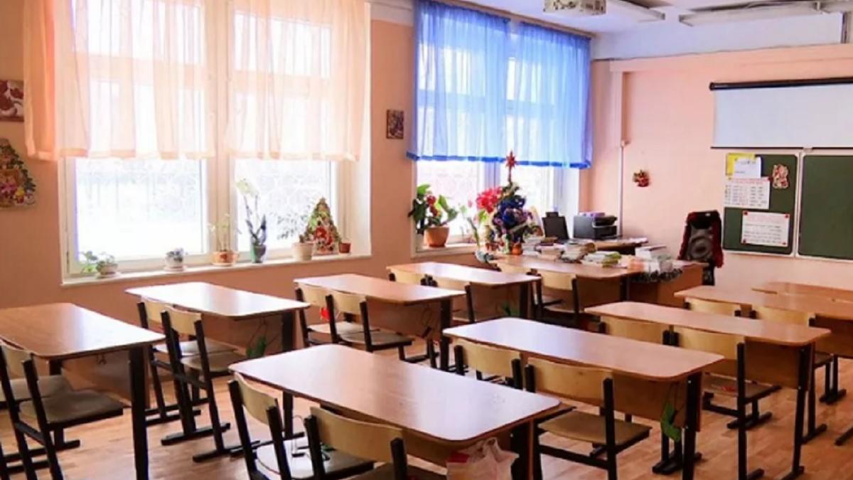 Ростовские власти назвали условие отправки школ на карантин Условие введение в школах карантина из коронавируса