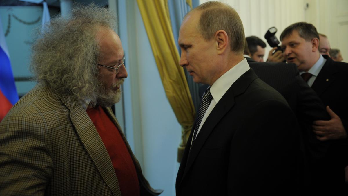 Главред «Эхо Москвы» назвал имя возможного преемника Путина Венедиктов назвал имя возможного преемника Путина
