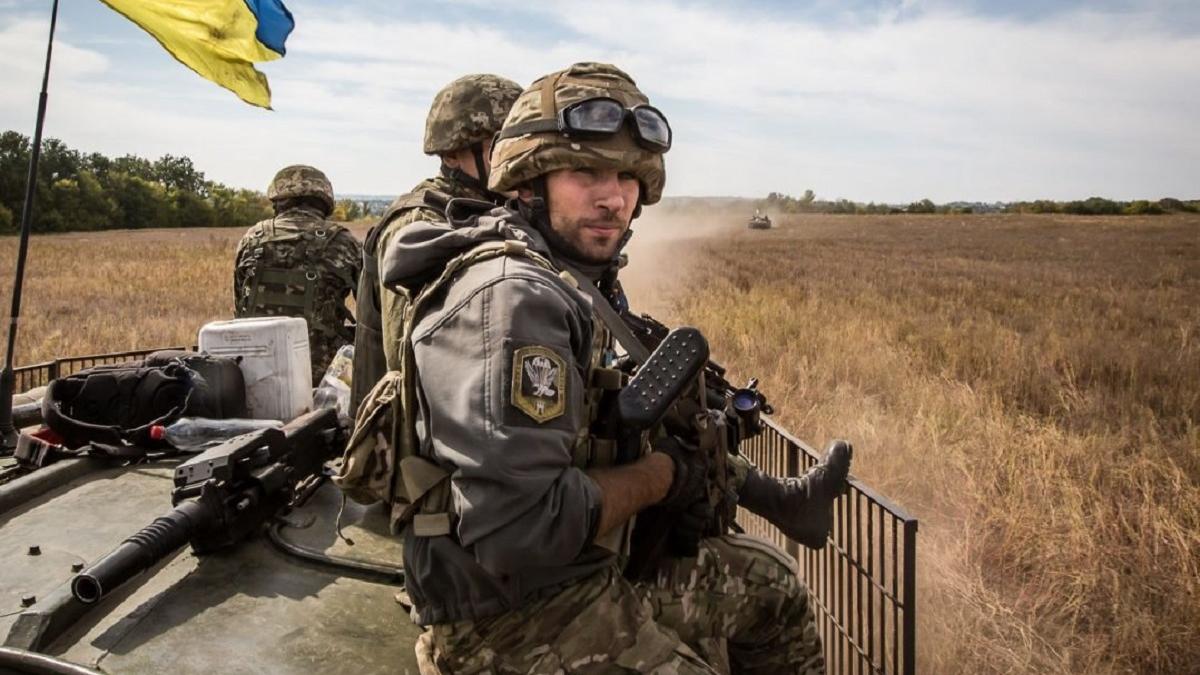 бойцы ВСУ украинские военнослужащие уходят из армии