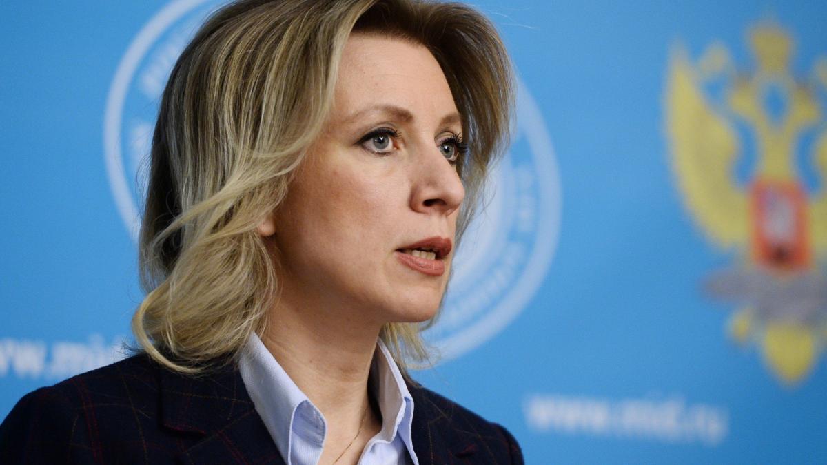 Захарова назвала протесты в Полтаве чудовищным обесчеловечиванием общества Захарова назвала протесты в Полтаве чудовищным обесчеловечиванием общества