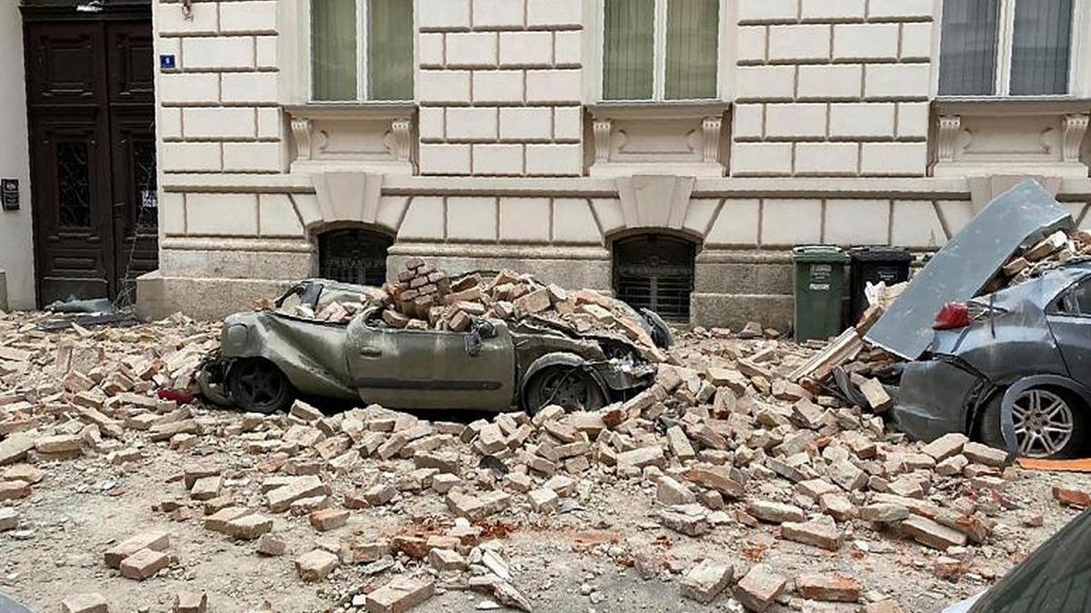 Землетрясение магнитудой 5.3 привело к сильным разрушениям в Хорватии В Хорватии произошло землетрясение