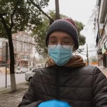 Китаец в маске