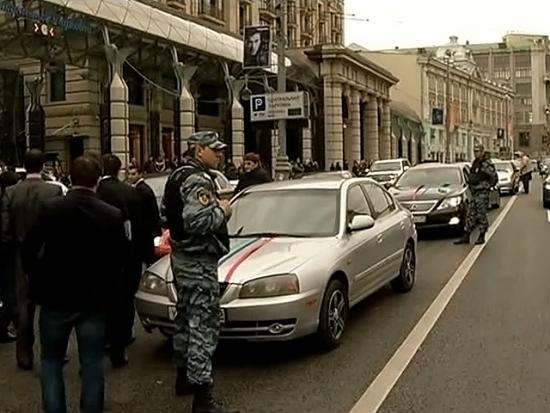 Стрельба в москве июнь. Кавказские свадьбы в Москве стрельба. Стрельба на свадьбе фото.