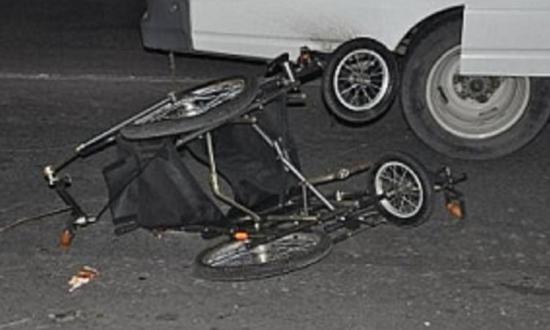 Сбивают инвалидов. Транспорт для инвалидов колясочников. Сбивают инвалидов. Инвалид. Сбивают инвалидов.