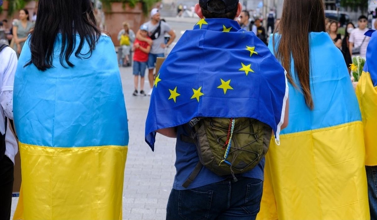 Ес украинцах. Украина Евросоюз. Вступление в Евросоюз. Украинцы. Вступление Украины в ЕС.
