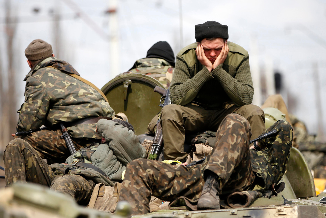 Потери солдат на украине. Российский солдат. Дезертирство в армии Украины. Украинские военные в панике. Дезертиры в украинской армии.