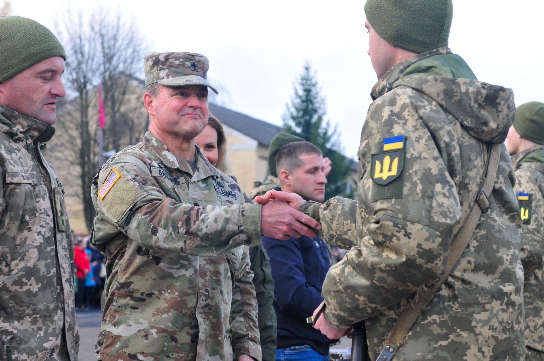 Передовые солдаты. Яворовский полигон Украина. США ищут.Генерала для Украины. Командующий. Яворив НАТО.