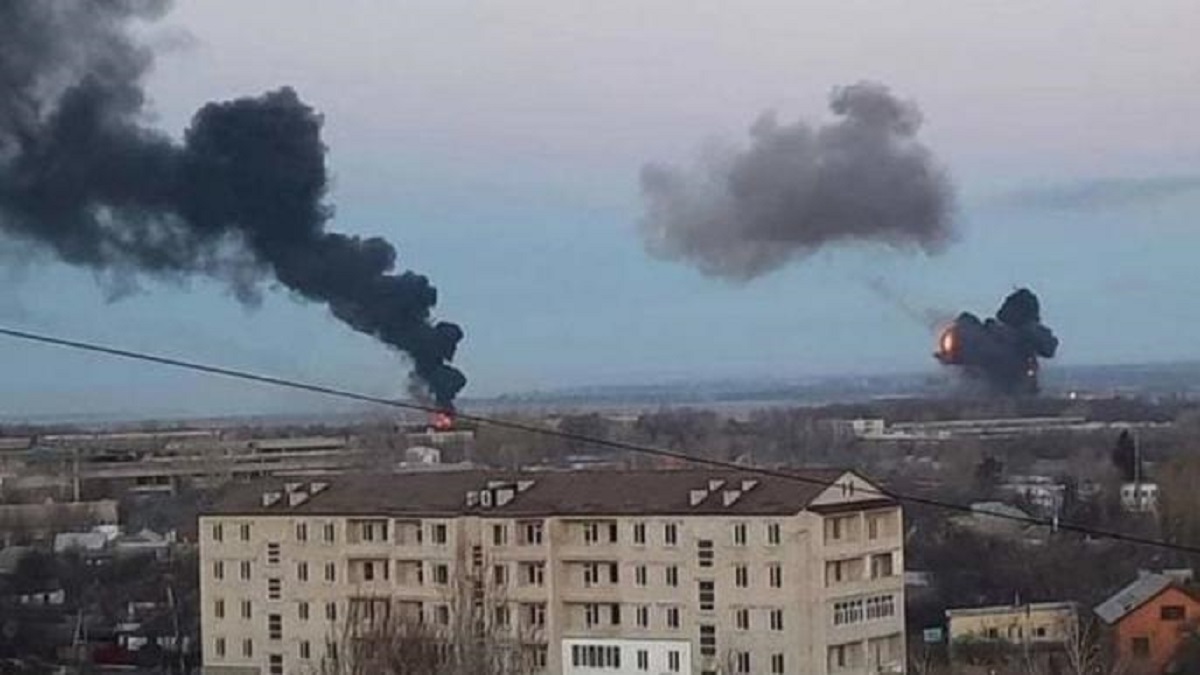 В Одессе раздаются взрывы